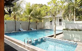 Jk Private Villa With Pool